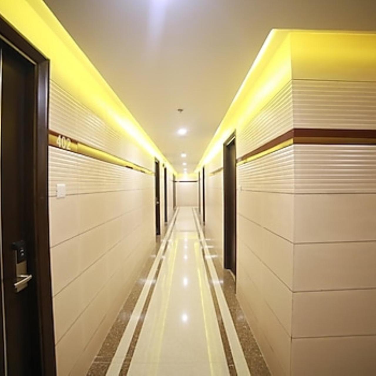 Hotel Svm Grand Medipally Haidarábád Kültér fotó